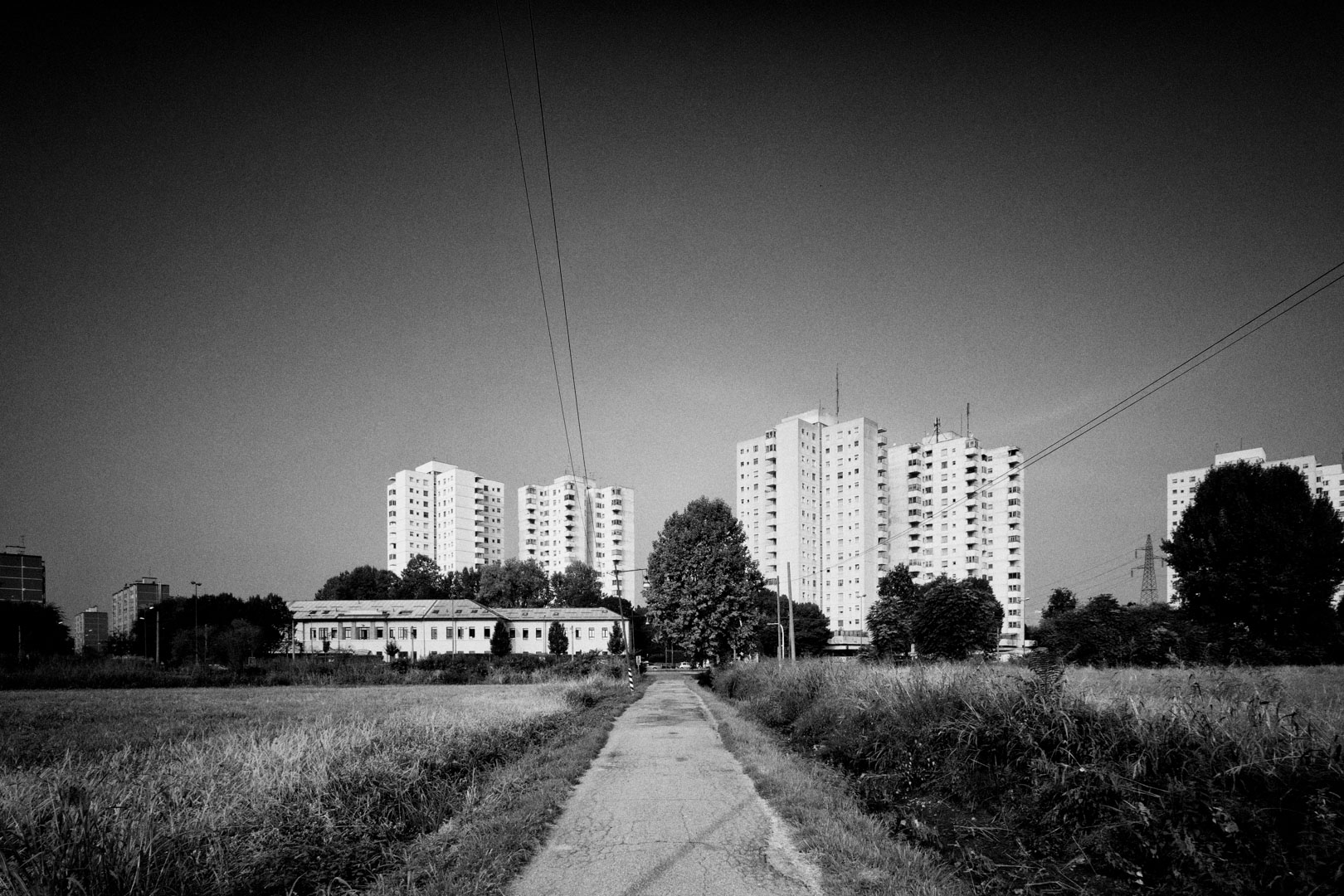 Nella Città - Periferie di Milano - Progetto Fotografico di Architettura